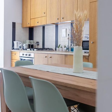 Holiday Homes Rome - Green Apartment S Camillo - Near Trastevere ภายนอก รูปภาพ